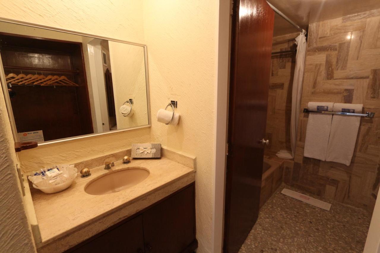 Hotel Las Torres Gemelas אקפולקו מראה חיצוני תמונה