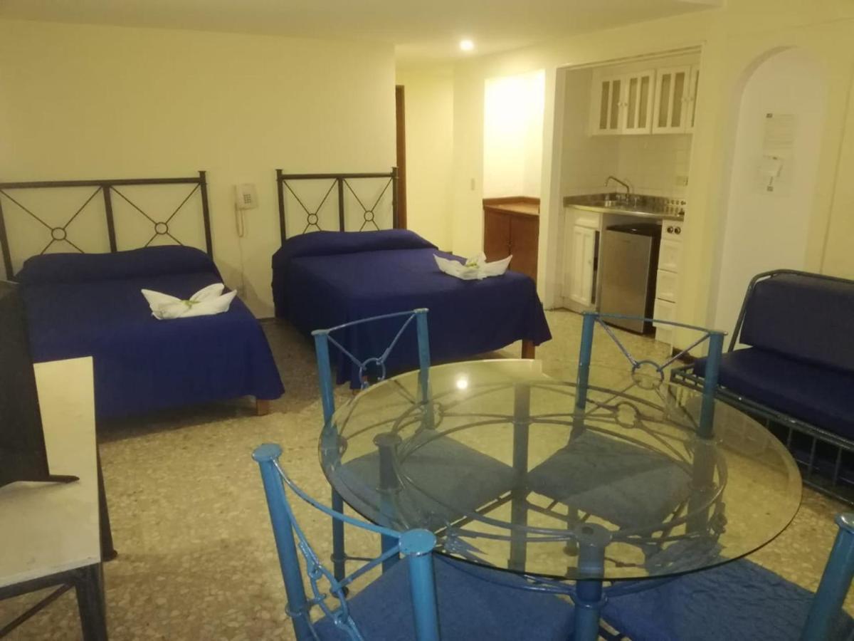 Hotel Las Torres Gemelas אקפולקו מראה חיצוני תמונה